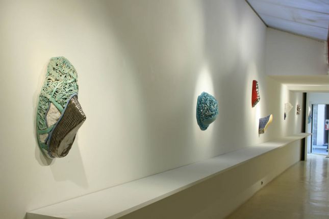 Bild Clara Scremini Gallery, Paris, Platinkeil, 2010